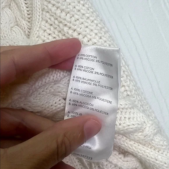 Free People - Emilie Whisper White Twisted Front Cable Knit Crop Sweater Size M - Picture 9 of 10